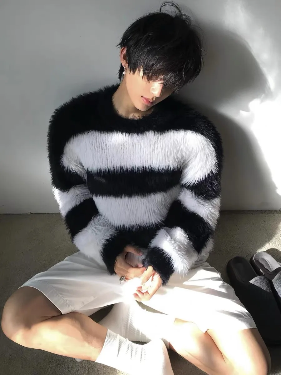 Maglione lavorato a maglia a righe chic da uomo sciolto comodo pisolino in pelliccia finta inverno casual rotondo Ne Long Sve Faionable maglione
