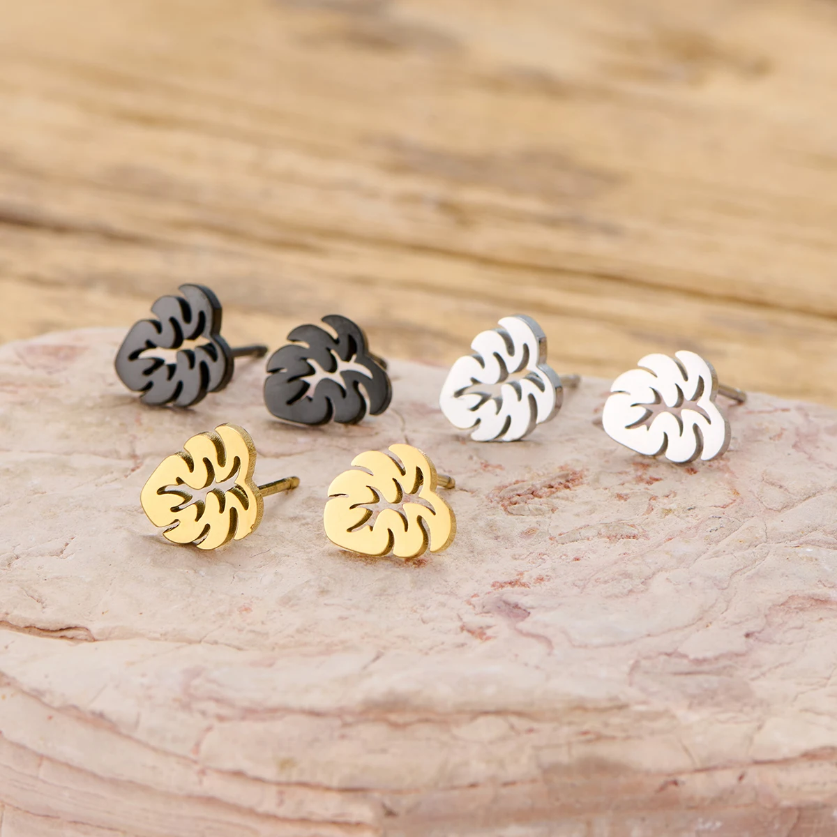 Stainless Steel Earring Bohemian Tropical Plant Leaves Stud Earrings for Women Retro Aesthetic Jewelry Summer Hawaii Earings New