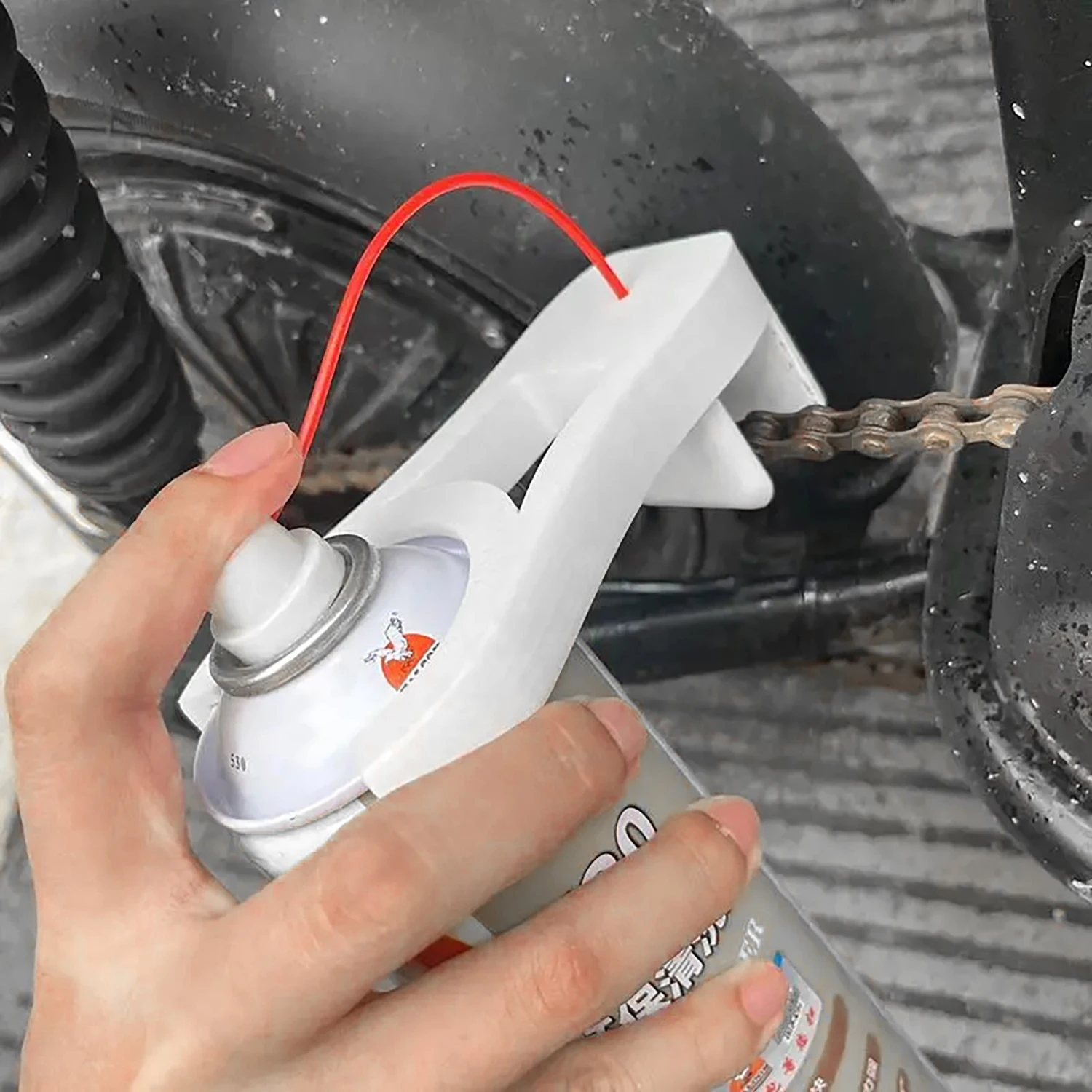 Motorcycle Chain Bicycle Chain Lube Applicator Mess-Free Chain Wax, Chain Cleaner Attachment For 428/520/525/530 Chain Size