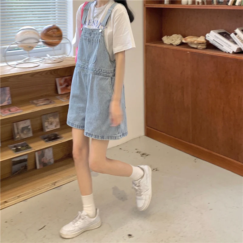 

Summer Denim Overalls Women High Waist Pocket Wide Leg Jumpsuit Korean Female Casual Fashion Loose Button Jean Shorts
