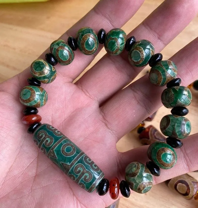 

Tibetan Agate Green Three and Nine Eye DZi Bracelets, Men's and Women's National Style Versatile Bracelet