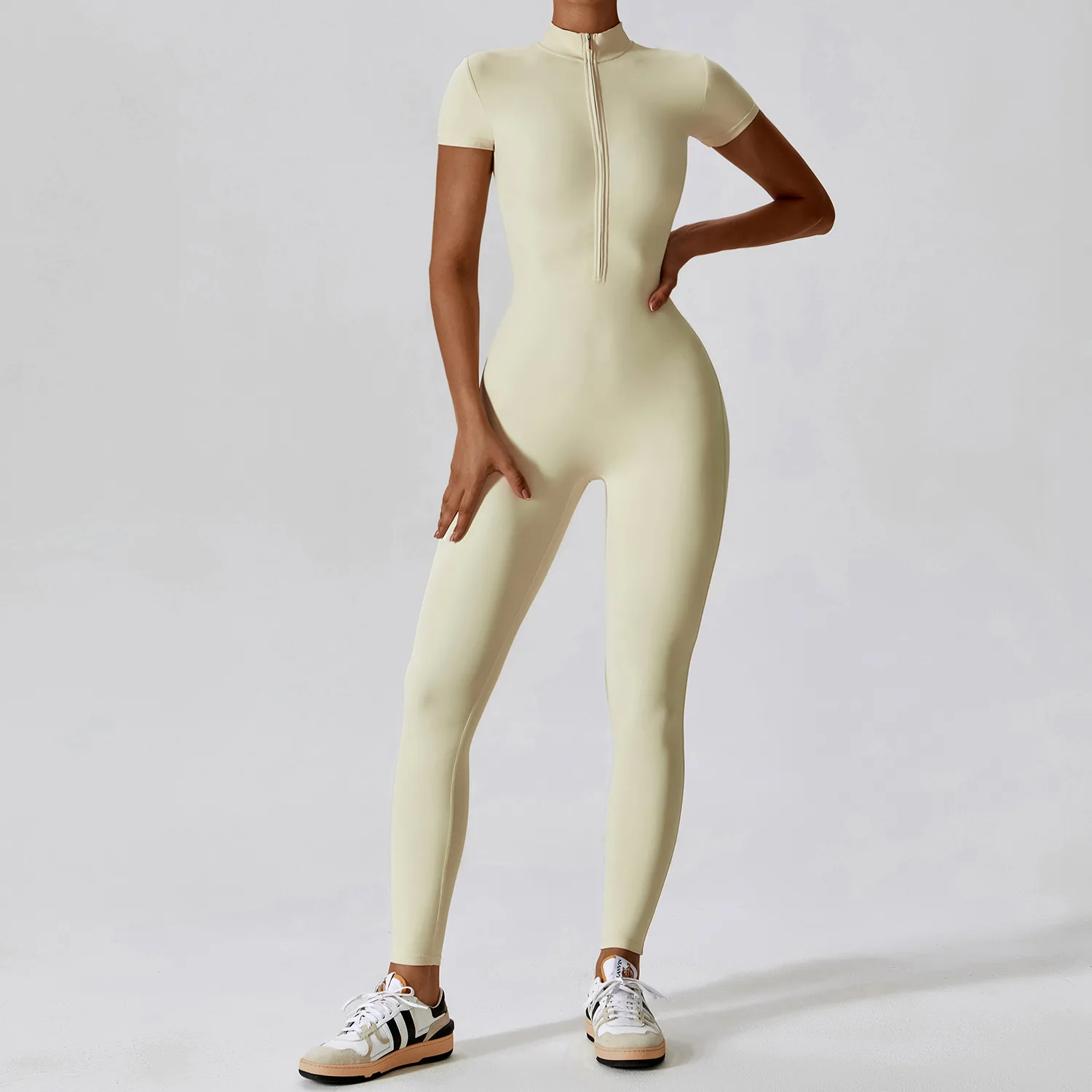 Ensemble de Yoga, combinaisons une pièce pour femmes, fermeture éclair, manches courtes, vêtements d'entraînement, Push Up, Fitness, body, vêtements de sport, survêtement