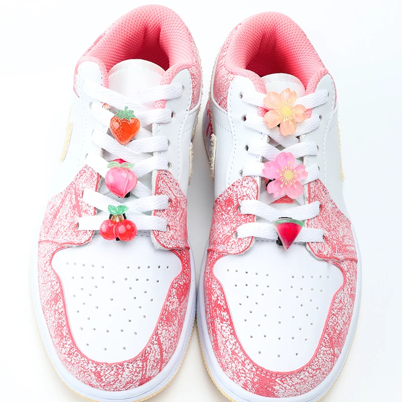 Neue bunte Blumen schnalle Schnürsenkel Dekorationen Glitzer Früchte für Sneaker af1 Schnürsenkel Clip Kinder Erwachsene Accessoires in loser