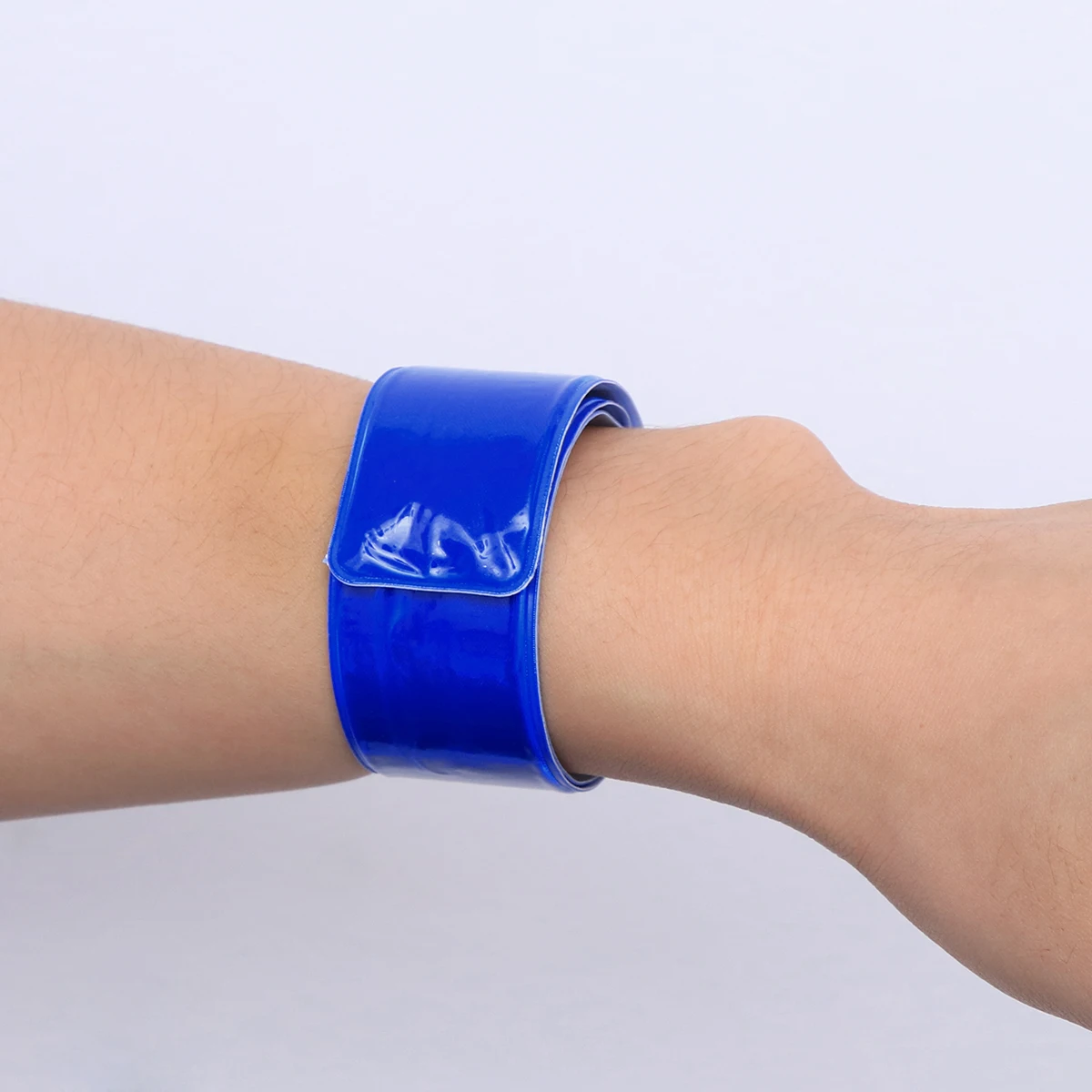 

8Pcs Reflective PVC Slap Bracelets Safety Armb Night Visibility Adjustable Jogging Hiking Walking