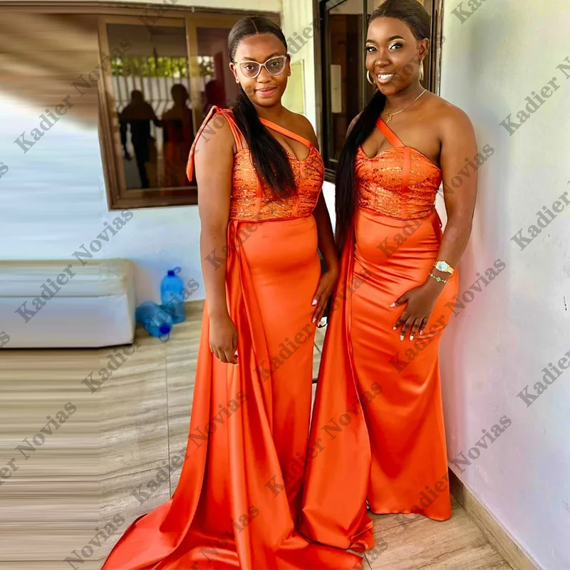 

Side Skirt Bridesmaid Dresses For Women Mermaid Orange Sleeveless Mermaid Wedding Guest Dress Party Customized