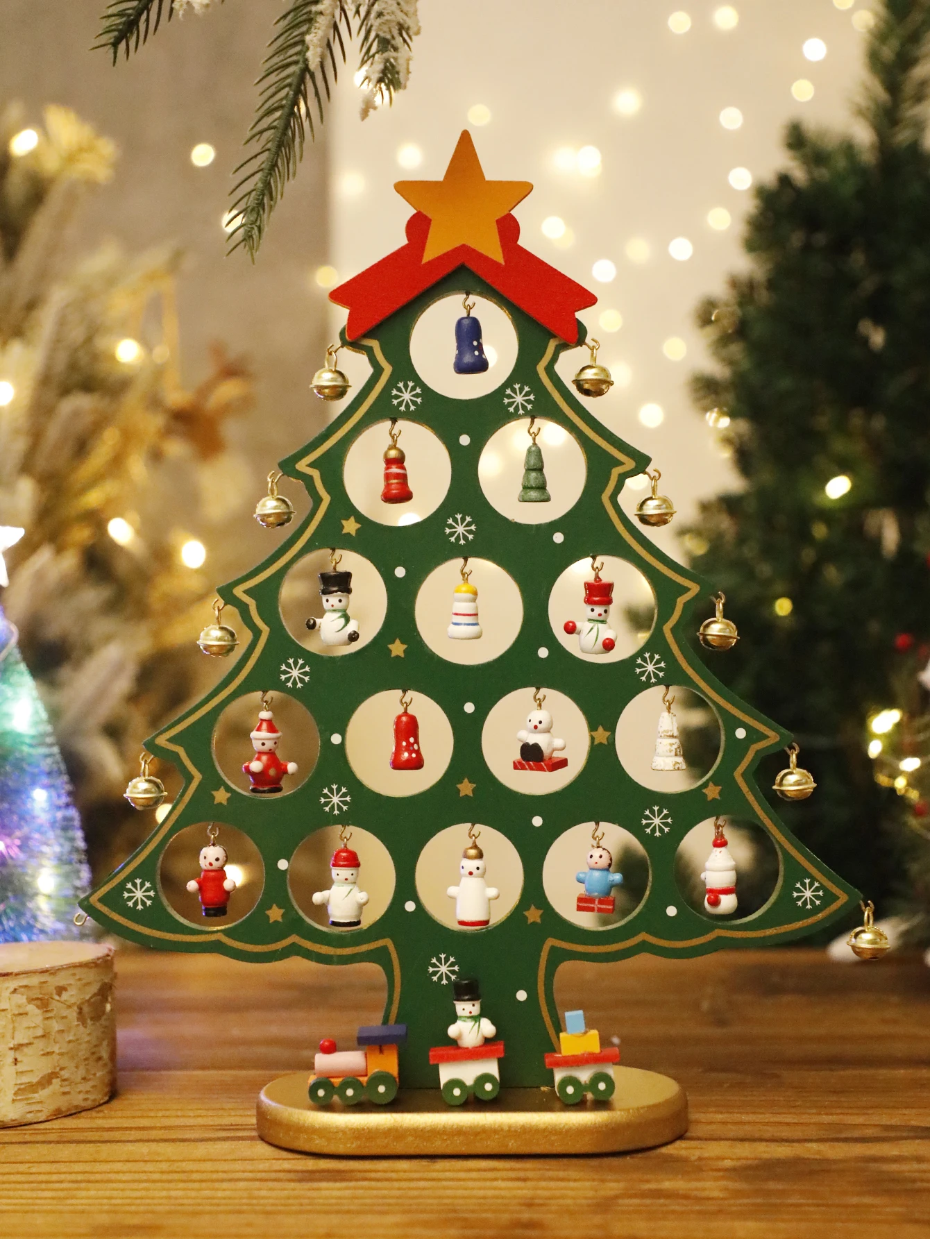 

5-слойное деревянное украшение для рождественской елки с колокольчиками, праздничная зеленая столешница, праздничный декор, центральная часть стола, рождественские принадлежности