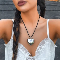 Black Rope Chain with Large Heart Pendant Necklace for Women Trendy Elegant Jewelry on Neck 2023 Fashion Accessories Girls Gifts