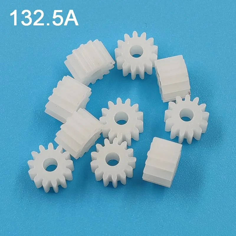 132A / 132.5A  0.5M Gear 2mm Tight 13 Teeth POM Plastic Gear Motor Parts Toy Accessories 10pcs/lot