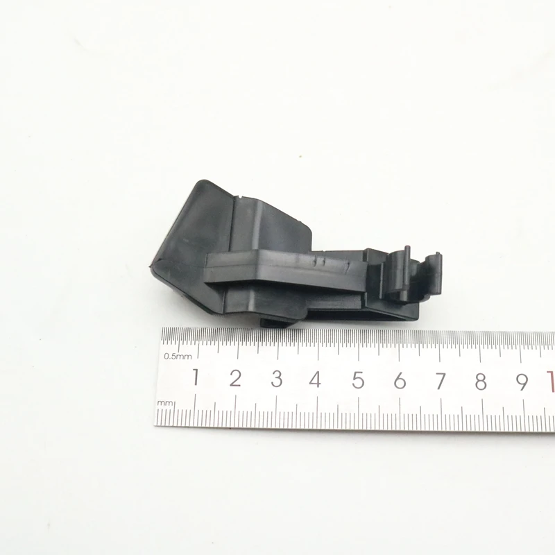 Car Bonnet Hood Stay Holder Rod Clip Bracket D651-56-652 For Mazda