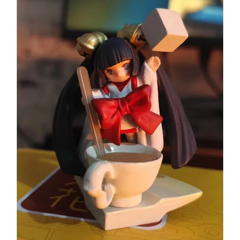 Japanse editie Chobits Action Figure Chi Anime Mooie figuurmodelornamenten Uitverkocht speelgoed