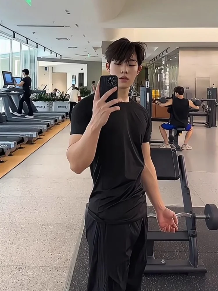 

Pure Bla Muscle-Enhancing Men's T-irt oulder-Length ort Sve Loose Fit Youthful Sle Cotton Spring Summer Sport Fi...