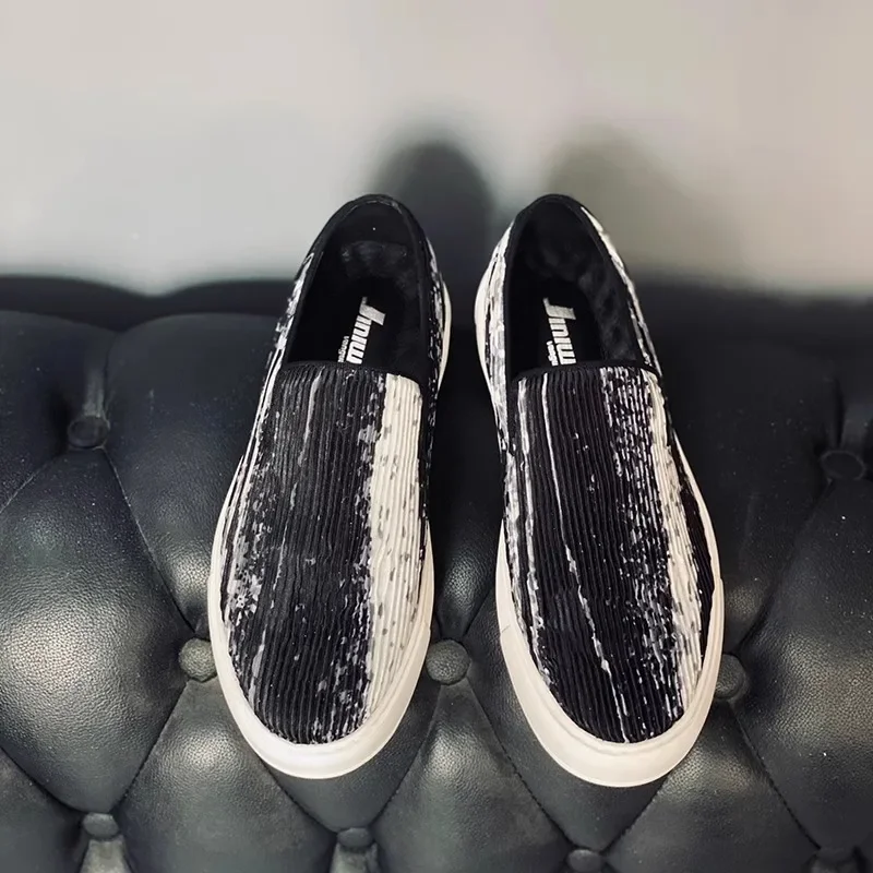 

Men's 34-46 Eagle Round Head Thick Bottom Shoes Comfortable Casual Outdoor Sneakers Spring Breathable Flat Men's Sneaker