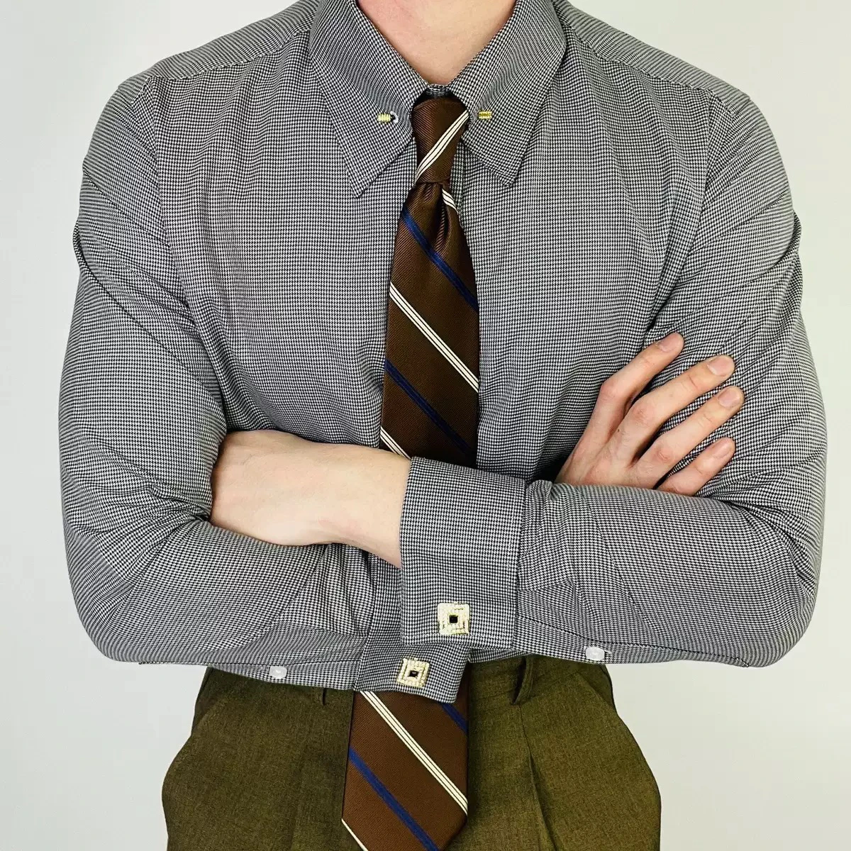 

Мужская приталенная рубашка из твида с высоким воротником, винтажным отложным воротником, не требующая глажки, с пуговицами на манжетах, длинным рукавом, для делового и повседневного стиля