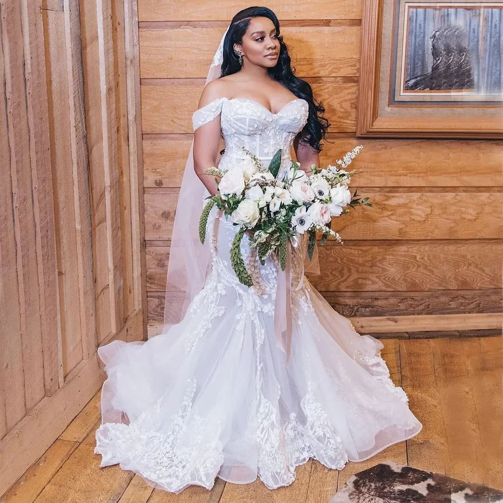 Fashion Plus Size Mermaid Wedding Dresses Off The Shoulder Neck Bridal Gowns Lace Appliqued Sweep Train Tulle Vestido De Novia