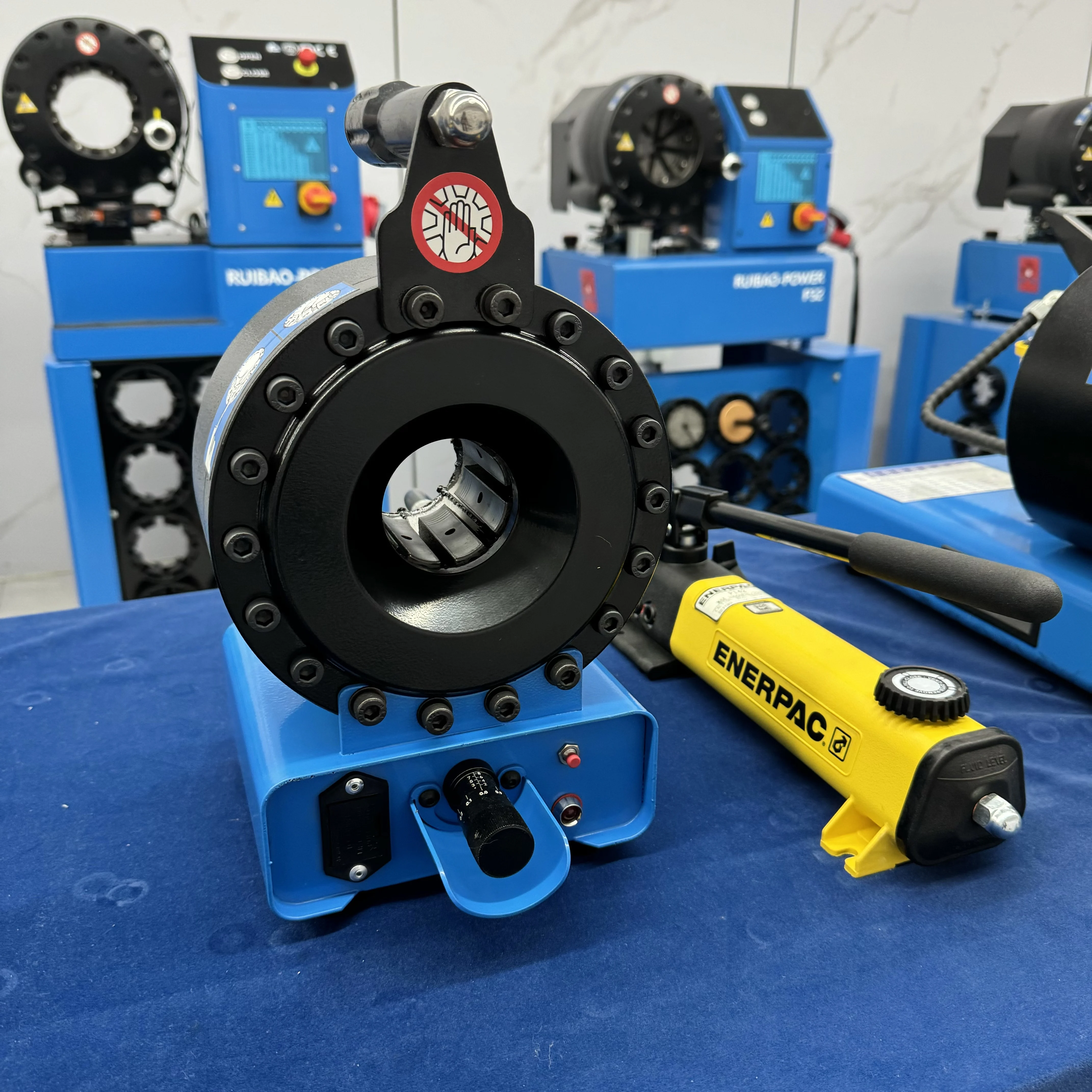 High Quality Customizable P16HP 1'' Split Manual Hydraulic Hose Crimping Machine with Gear Pump Motor Core Components