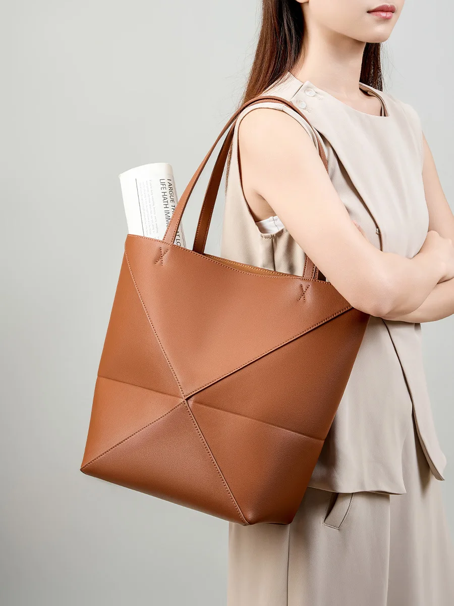 

2025 Large Capacity Leather Tote Bag Retro Style Geometric Splicing Foldable Bucket Single Shoulder Bag Puzzle Fold Full