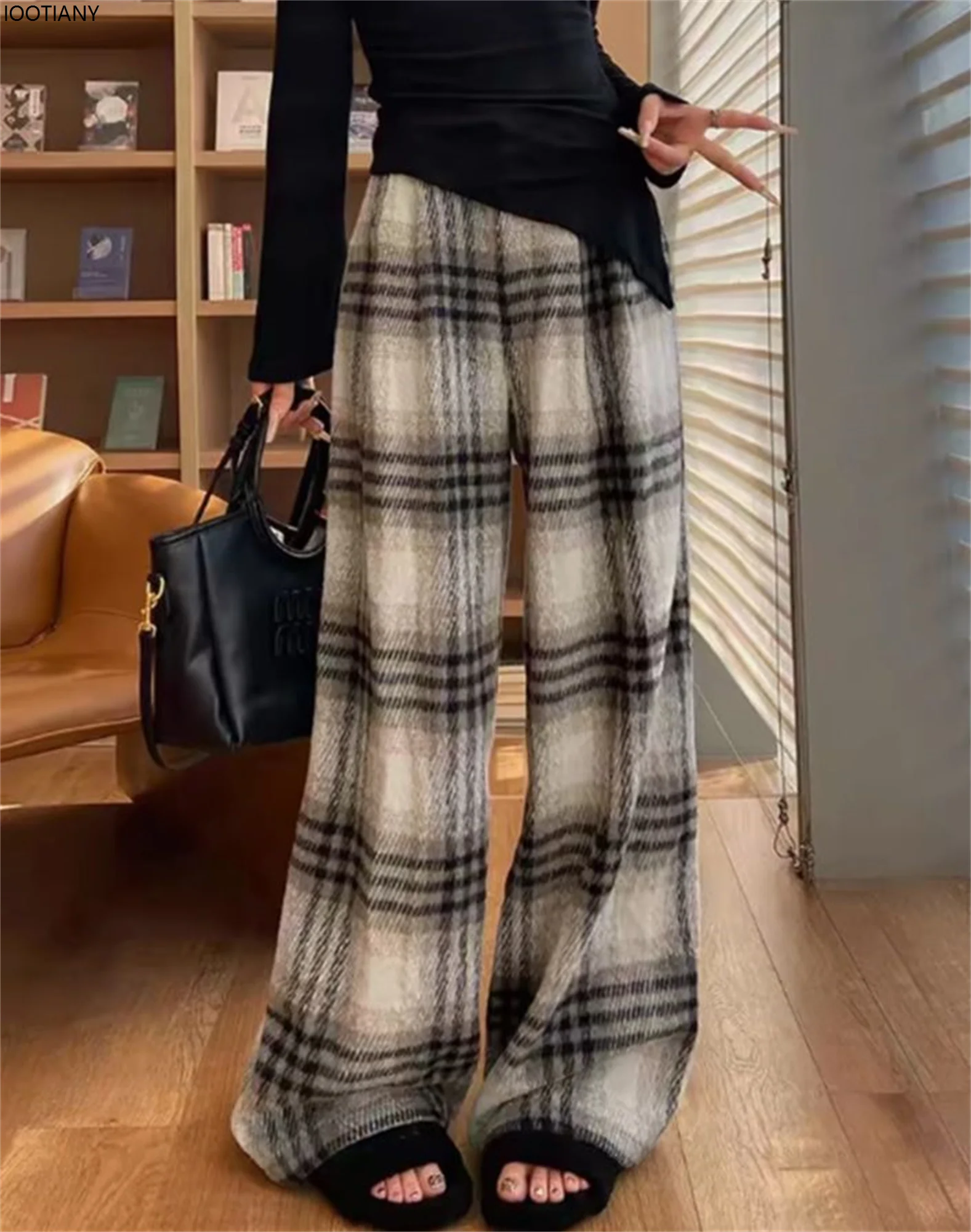 Fashionable Thermal Fleece-lined Trousers Women's Checkered Wide-leg Trouser Korean-style Streetwear Casual Floor-length Pant