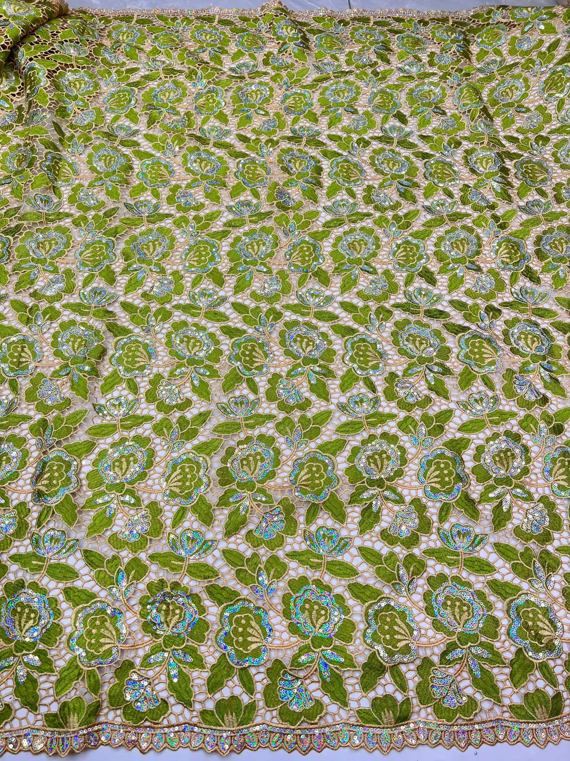 

African Cord Guipure Lace Fabric 2026 French nigerian Asoebi Chantilly Water Soluble Lace Fabric High Quality For Party Dress