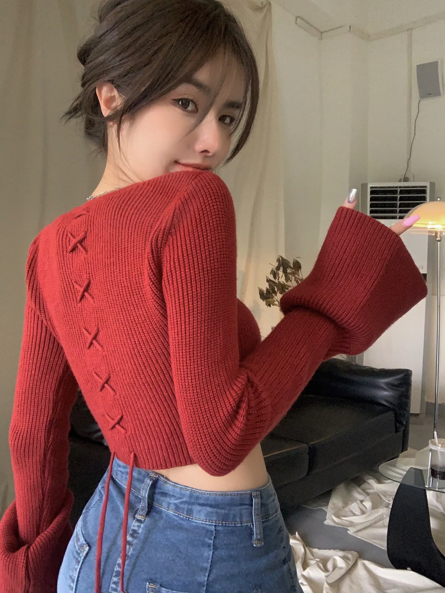 Korean Fashion Round Neck Solid Long Seleve Top Sexy Crop Sweater Women Back Lace Up Cropped Sweater With Crossed Back Strap