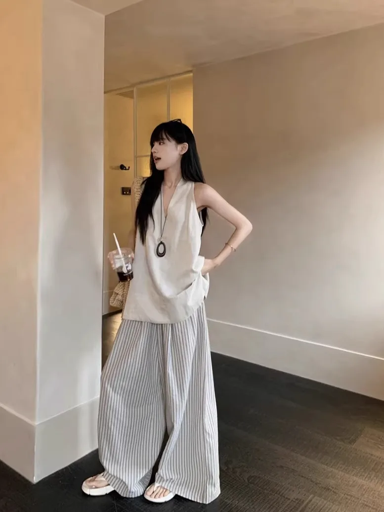 

Elegant V-neck Vest Top Women's Loose Wide-leg Casual Pants Striped Pants Two-piece Set Summer Fashion Outfit Casual Wear