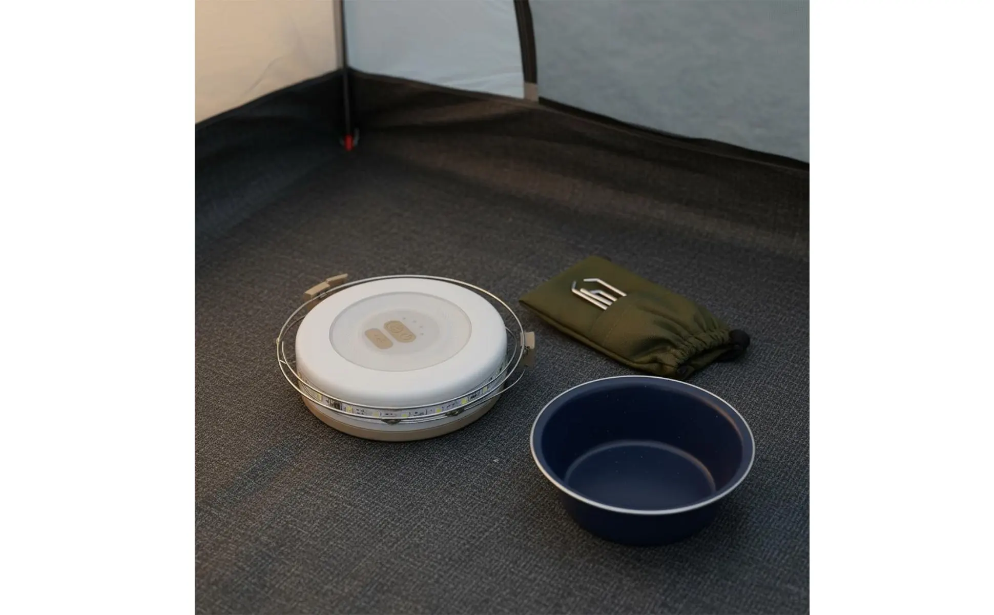 Retractable Luminous String Lamp Waterproof Retractable RGB String Lamp Hanging Tent Lamp Built-in Hook & Carabiner