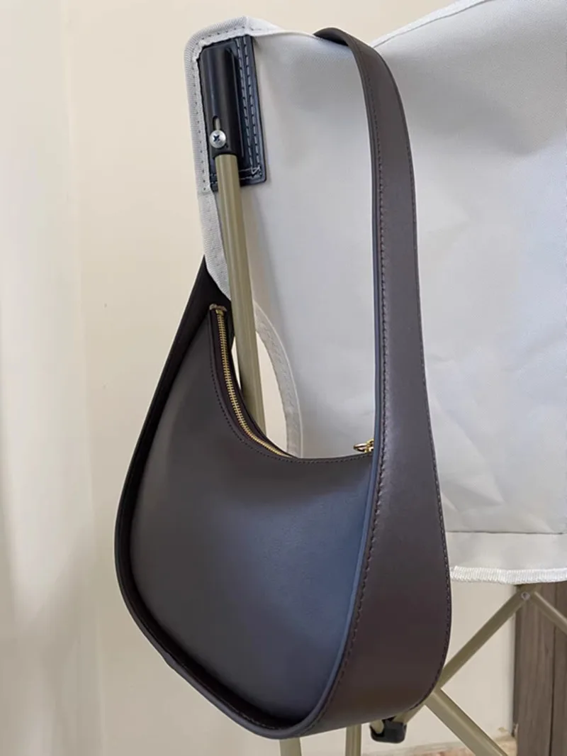 High-end Full Leather Simple Half-moon Underarm Shoulder Handbag