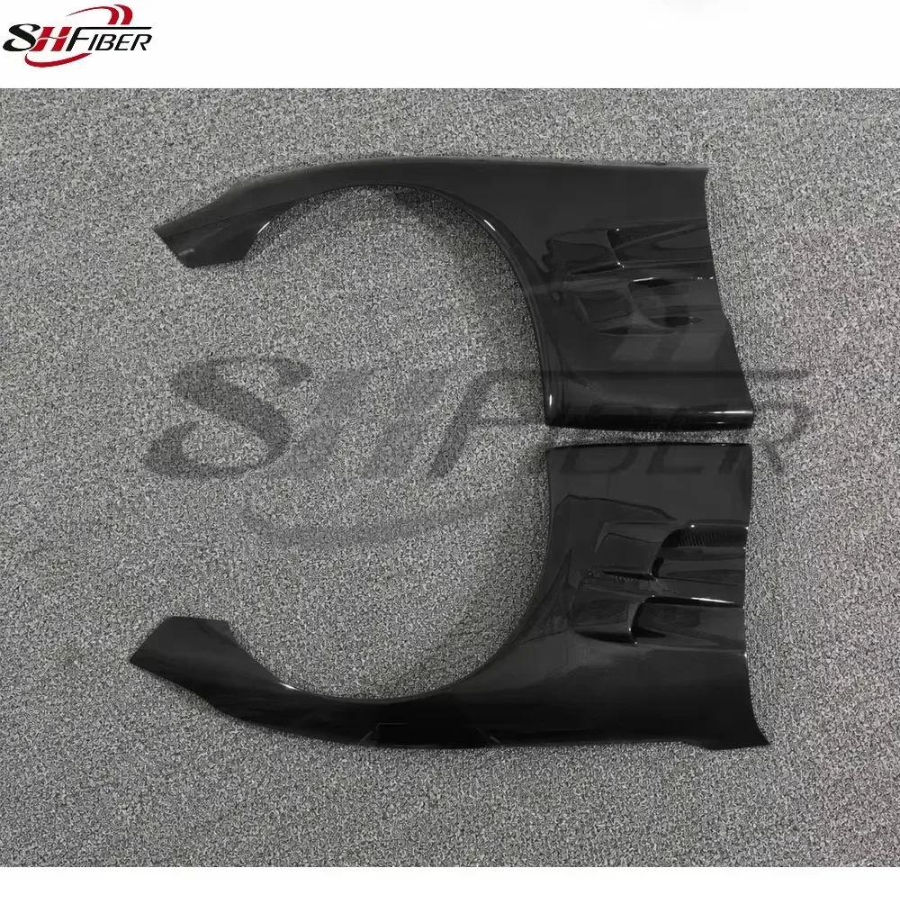 Carbon Fiber mudguard  for Chevrolet Corvette C5 2004