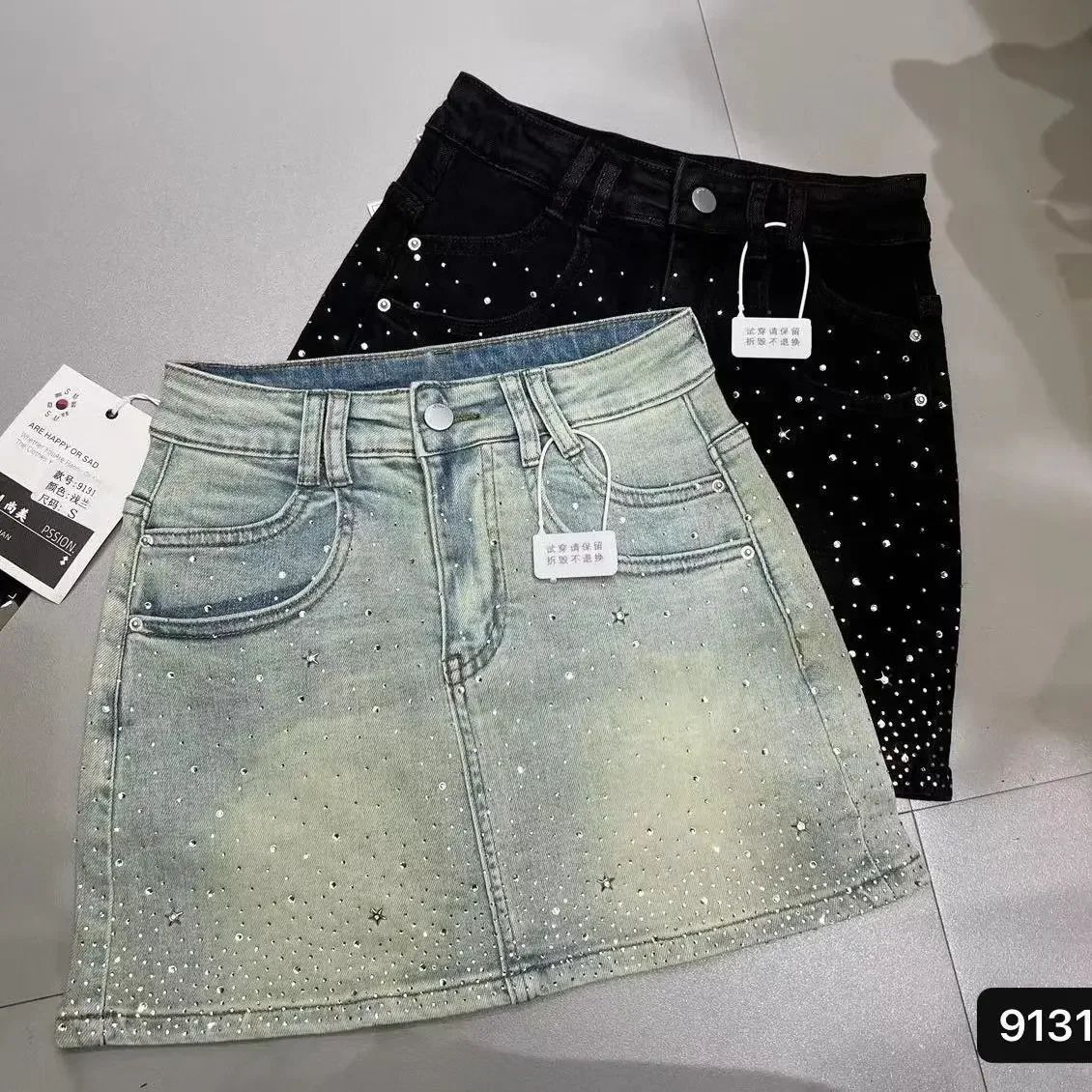 Starry Rhinestone Denim Skirt – Women’s Retro A-Line Mini Skirt 1