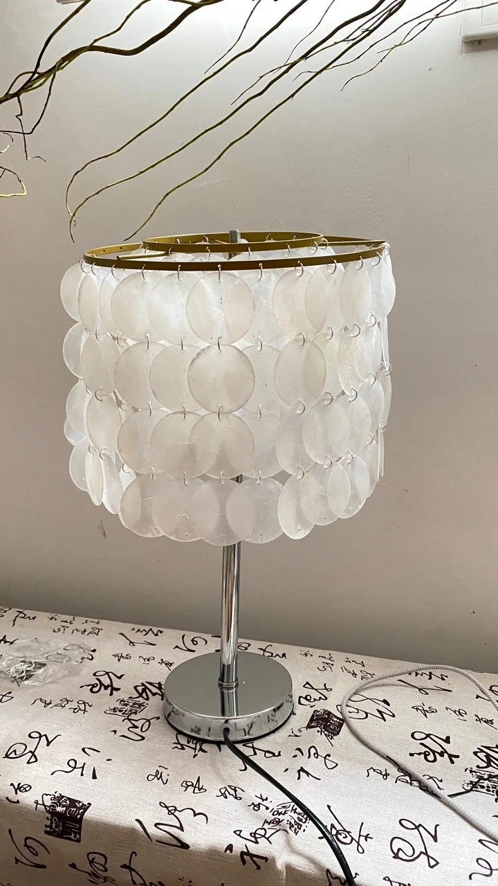 

100Pcs Round Shells Pieces Polished Slice DIY Jewelry Making Pendants Beach Party Craft Accessories Wind Chime Dream Catcher