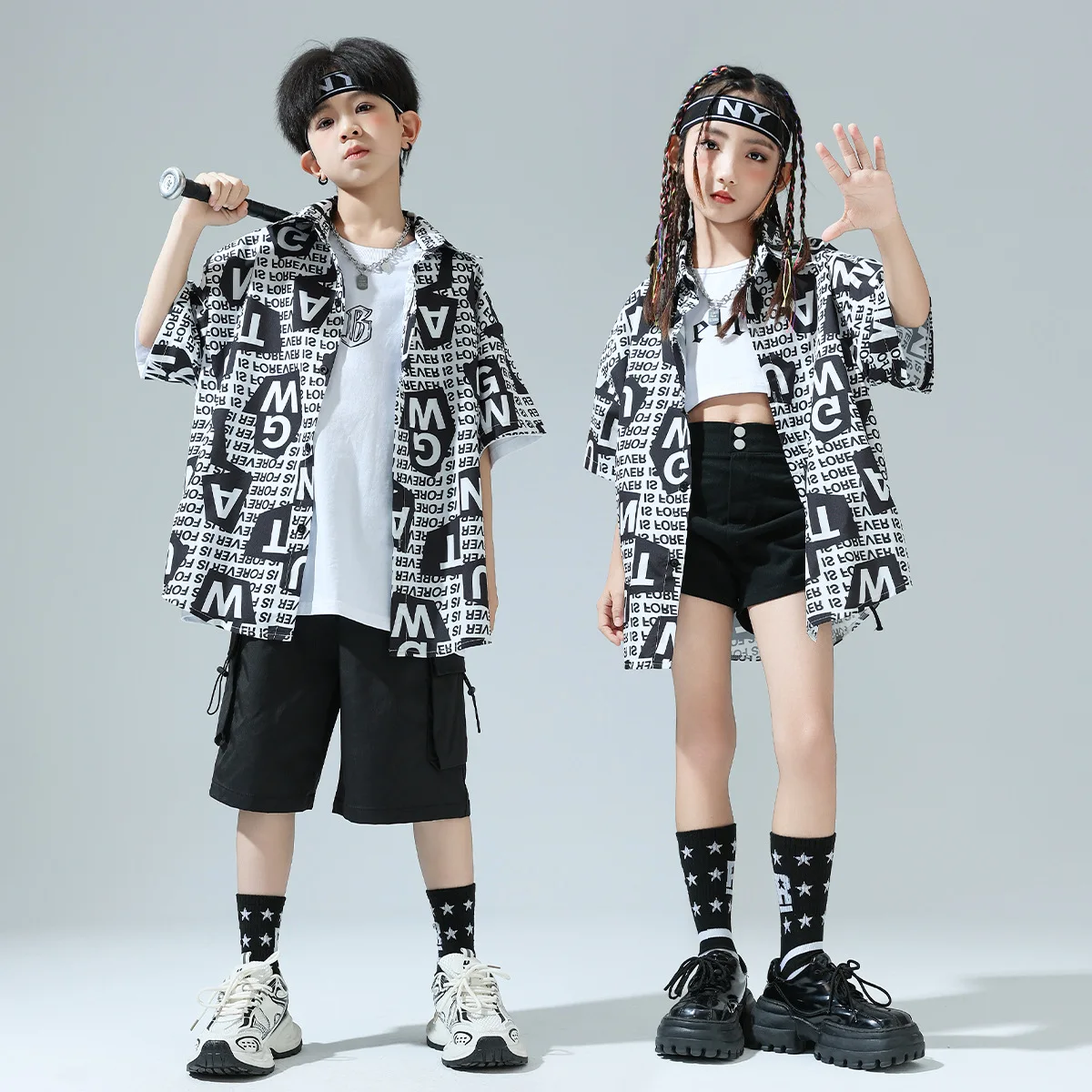 

Kid Kpop Hip Hop Clothing Letter Print Short Sleeve Shirt Black Casual Cargo Shorts for Girl Boy Jazz Dance Wear Costume Clothes