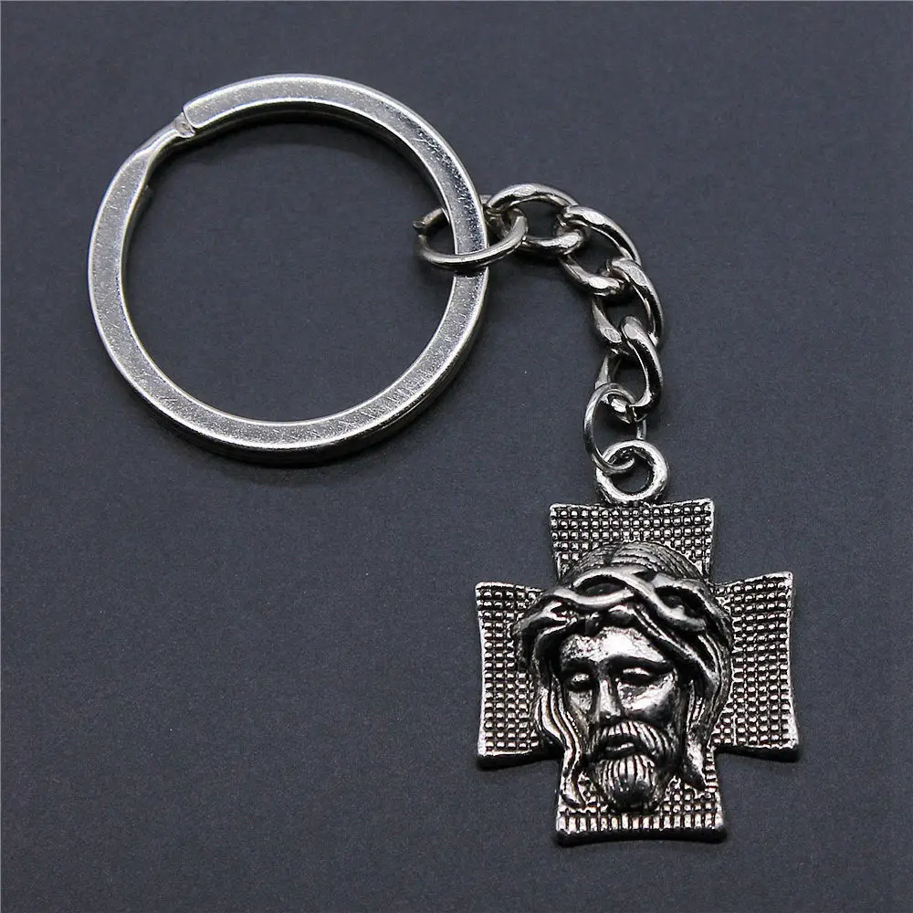 1pcs Jesus On The Cross car keychain ornaments Jewelry and Accessories vintage Ring Size 28mm