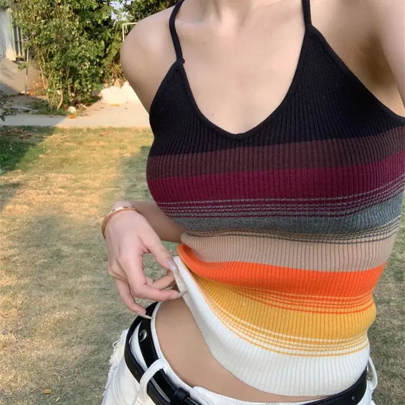 

Summer 2023 Csole Women's Slim Fit Vest Sexy Svel V-Ne Faionable Ladies' Tank Top in Other Materials