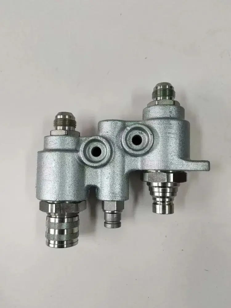 7246783 Hydraulic Coupler Hydraulic Flat Quick Connector Block Assembly Suitable For Loader E35 E32 E34 E37 E42 E45 E50 E55