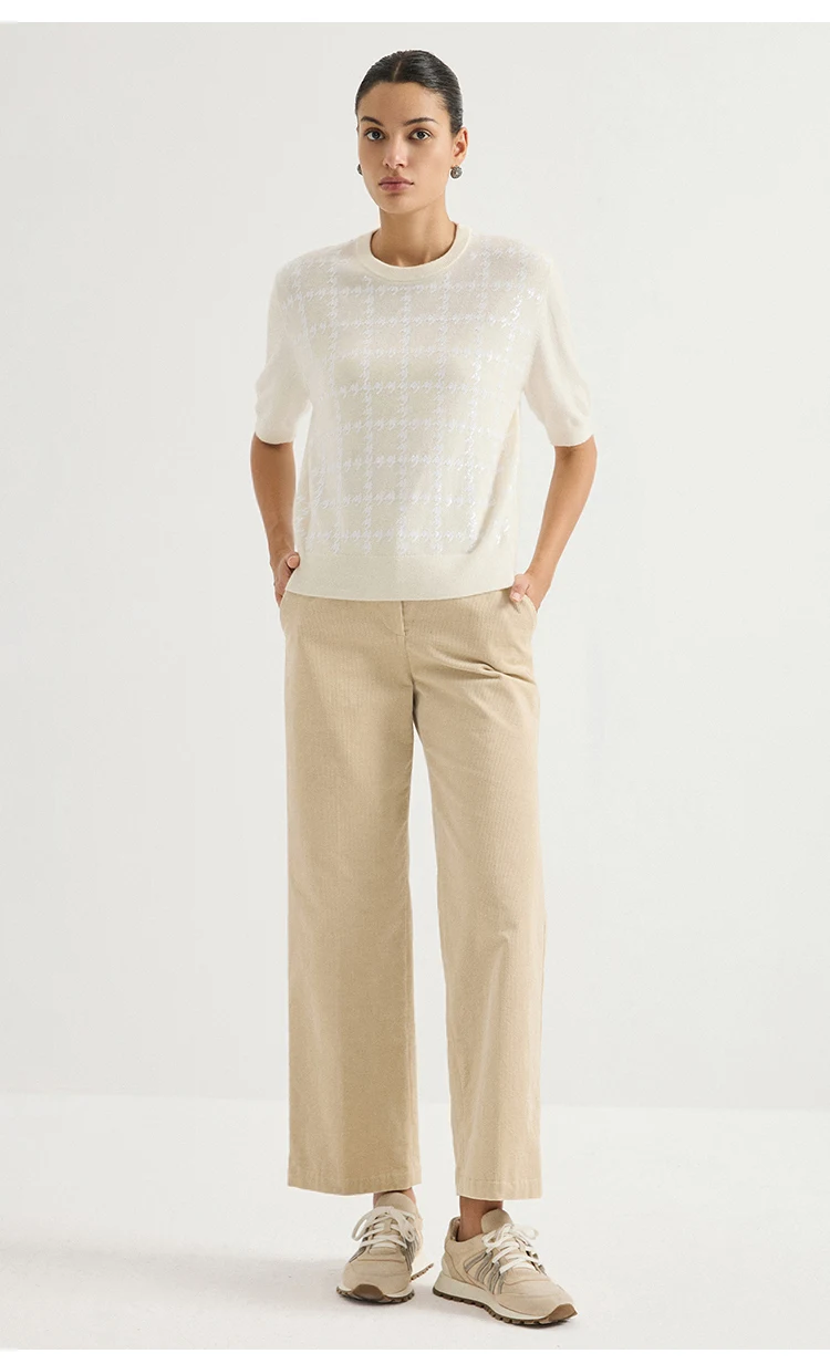 BD4621791 Damen Pullover aus 100% Kaschmir mit kurzen Ärmeln, Rundhalsausschnitt, durchgehend mit Pailletten, durchbrochener Schulterbereich, Bürokleidung für den frühen Herbst. – Detail 8