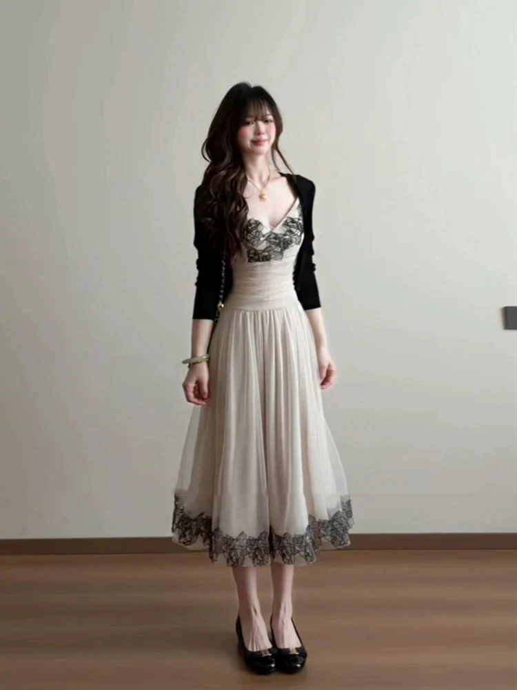 

XZY Retro Lace Splicing V-neck Strap Dress Women's plus Size Summer Waist-cinching Mesh Sleeveless Long Dress