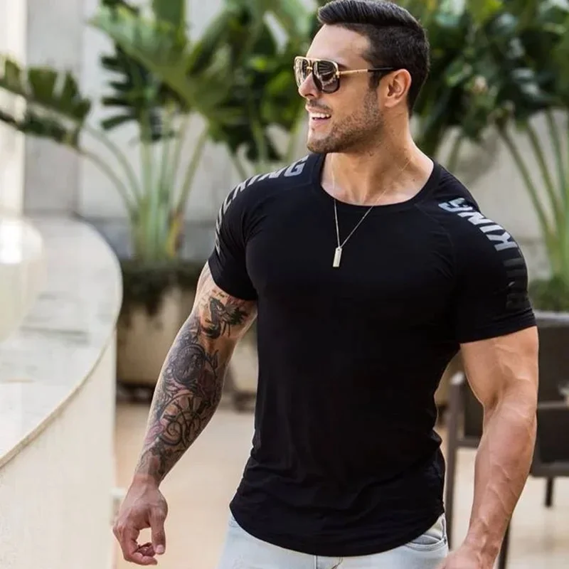 Męska koszulka kompresyjna Skinny Gym Fitness Bodybuilding Shirt Męska letnia koszulka do biegania Quick Dry Tees Tops Odzież treningowa