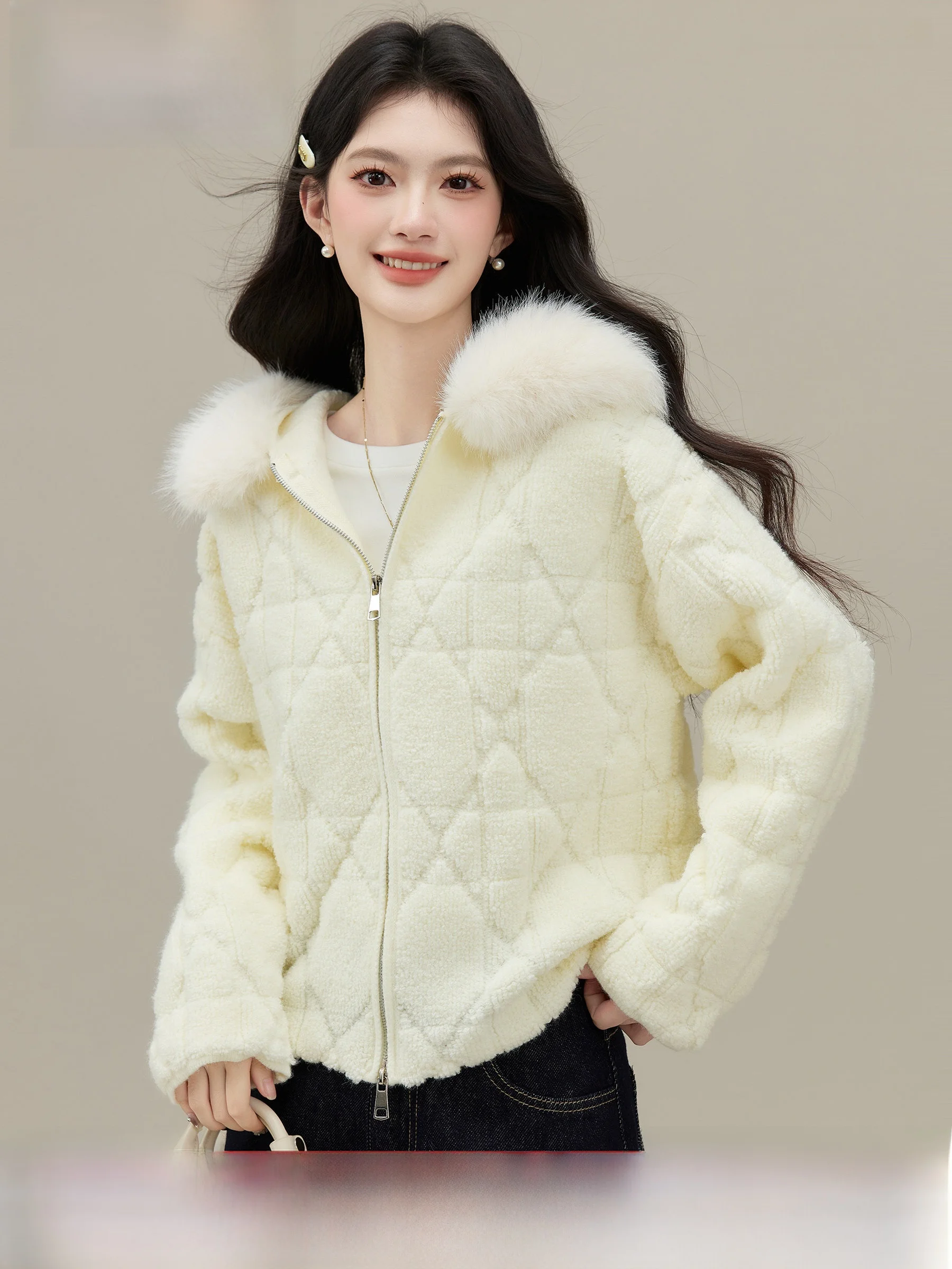 

Warmth And Sle: Lingjiu's 'Ling Velvet Woven Lacape' Women's Hooded Jaet with Fur Collar Loose Fit Winter Cardigan