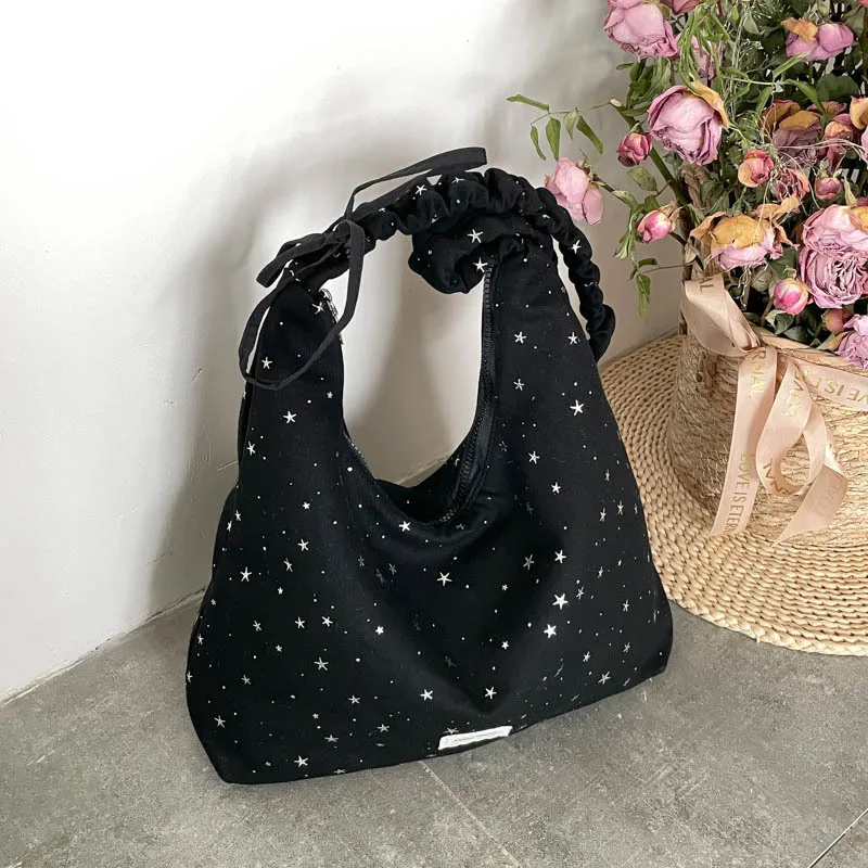

Korean Style Polka Dot Canvas Tote Bag New Large Capacity Fashionable and Versatile Commuting Bag Casual and Simple Shoulder Bag