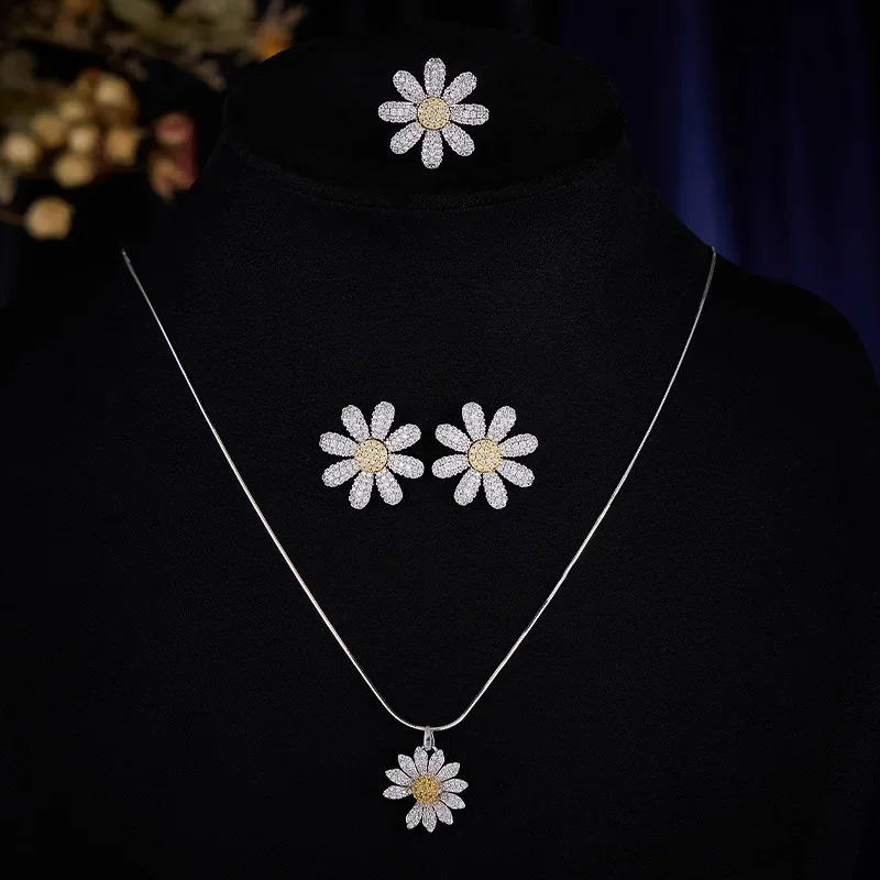 

2025 New Daisy and sunflower earrings, Necklace, Ring and Jewelry set, a niche and light luxury pure silver collarbone chain