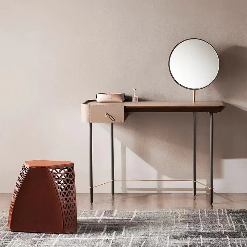 

Italian Minimalist Pu Leather Dresser Curio Cabinet Affordable Luxury Style Bedroom Furniture