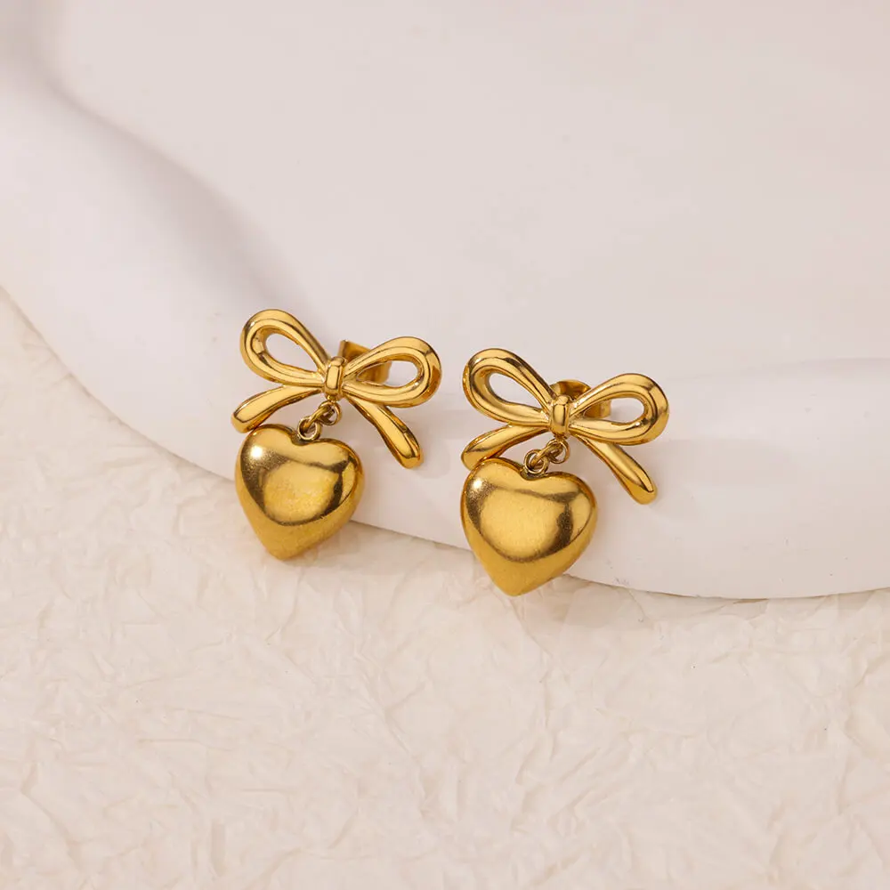 Orecchino a bottone a forma di cuore Bowknot per le donne orecchini Piercing Color oro in acciaio inossidabile 2024 nuova tendenza coppia regalo di