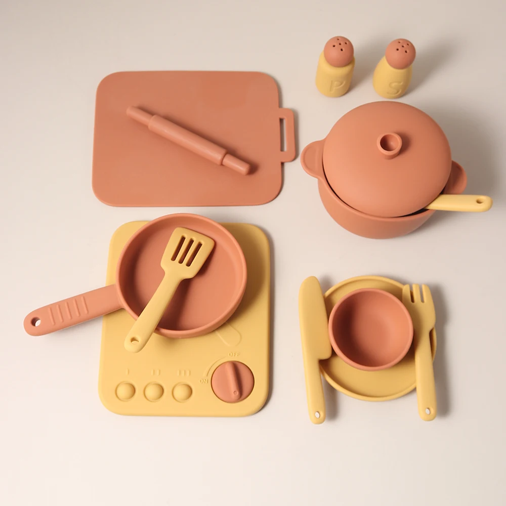 Set da 13 pezzi Set da gioco da cucina in silicone Giocattolo Fai finta di giocare con l'utensile da cucina Gioco Giocattoli educativi precoci per i più piccoli Regali per bambini