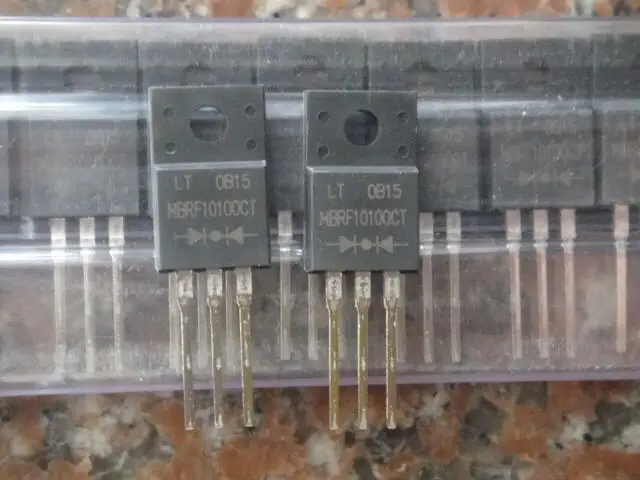 MBRF10100CT 10100 TO-220 10 قطعة