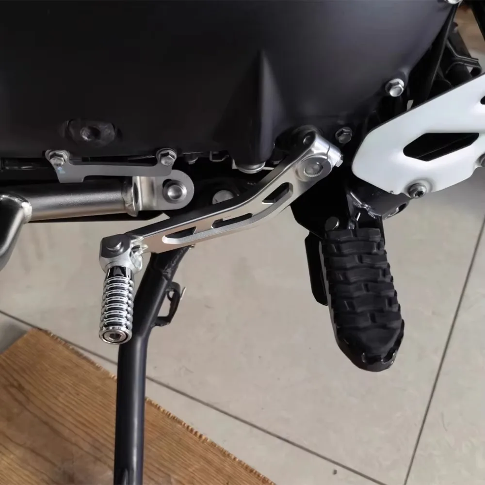 for Triumph Retro T120 T100 TWLN 1200X/XE/XC TWIN SCRAMBLER STREET 900 Extended Rod Decoration Motorcycle Folding Shifter