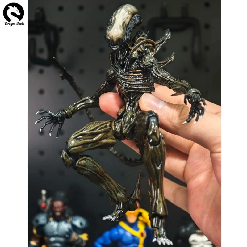 

In Stock 52 toys 1/12 Lightning Dance Yoshi Alien Action Figure Articulated Collection Alien Xenomorph 6inch Full Set Model Toy