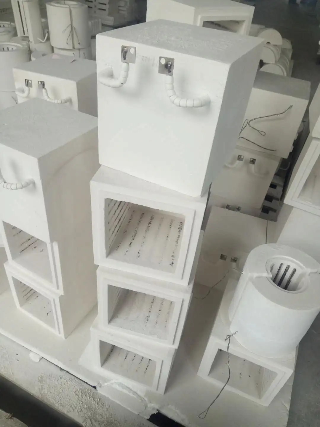 High Temperature Alumina Ceramic Fiber Chamber Ceramic Plate Heating Module with Resistance Wire for Muffle Furnace