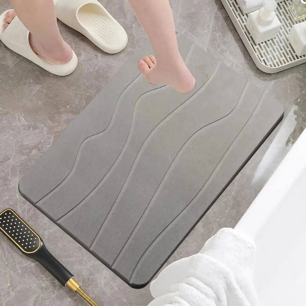 Water Absorbent Bath Mat Quick-drying Diatom Mud Bathroom Floor Mat with Anti-slip Bottom Easy to Clean Entry Rug for Bath