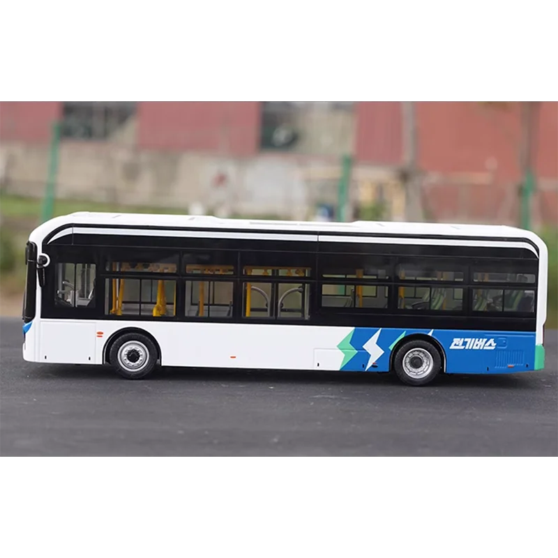 Original Factory 1:42 Hengtian Lingrui HTK6111GBEV Alloy Bus Model Souvenir Display Boy Gift Collection Vehicle Toys Decoration