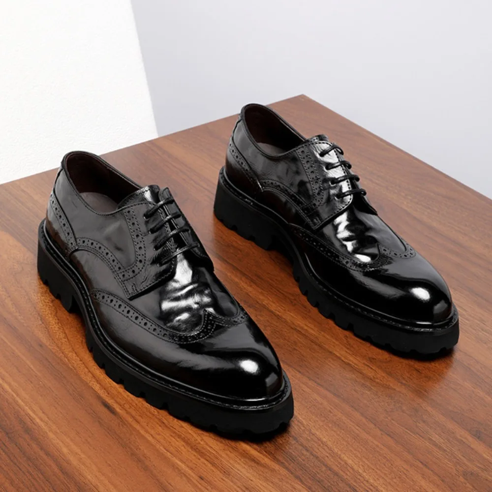 

Men Brogue Carved Wedding Dress Shoes Genuine Calfskin Leather Wrinkle Business Casual Versatile Popular Formal Shoes For Men