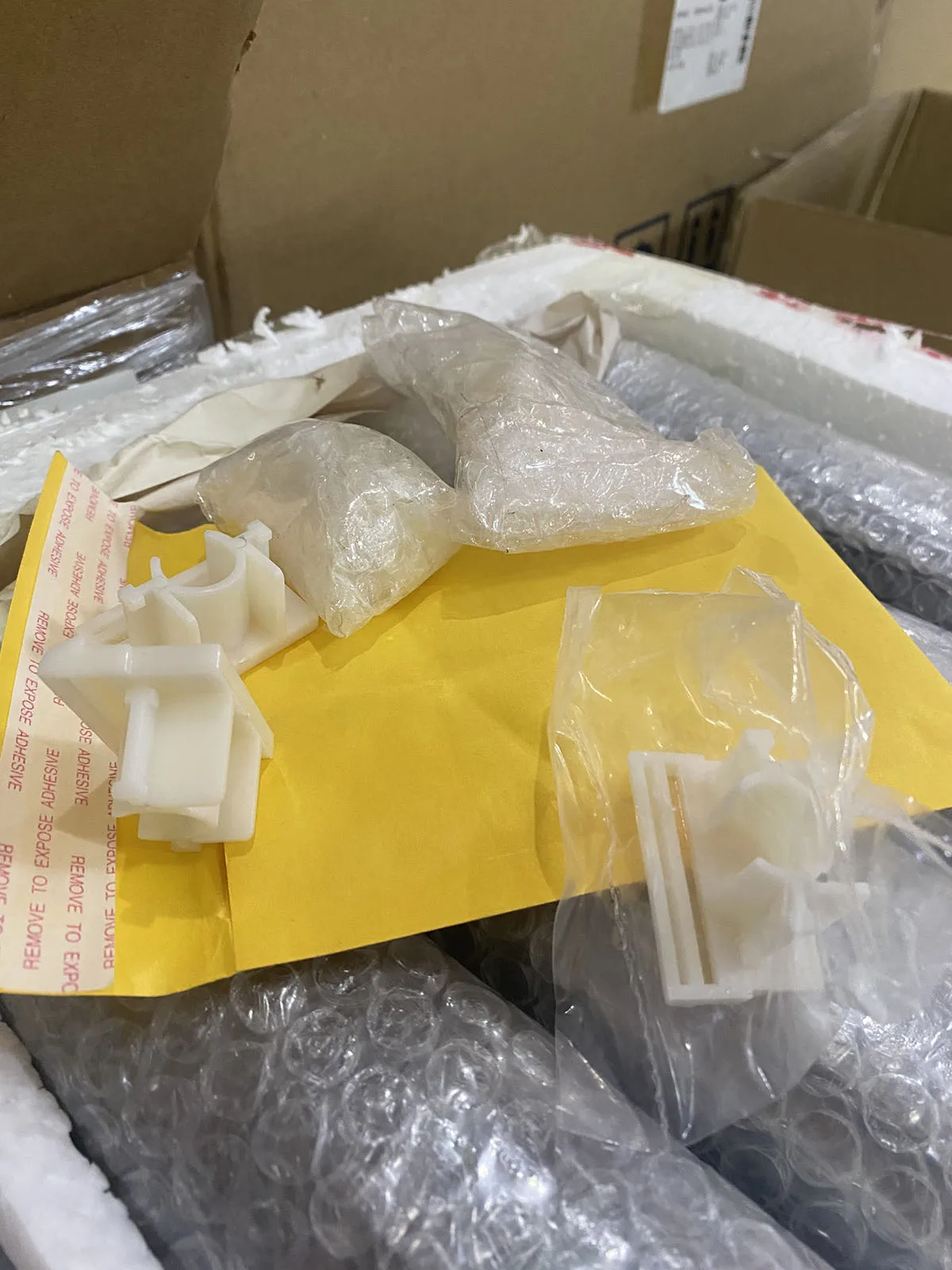 

5Pieces ZV 180 /CZ 180 Original New Stripper Pad Unit for Riso TR 1000 1510 1530 1550 CR 1600 1610 1630 1640 CV 1850 1860